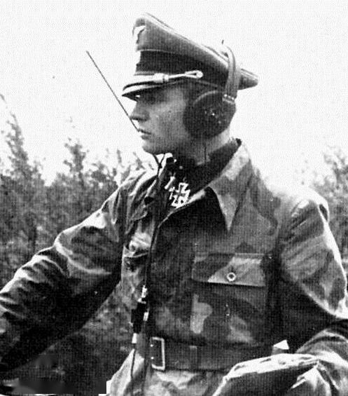 德军王牌指挥官马克思·温舍上校卡昂之战击毁盟军两百辆坦克_党卫军