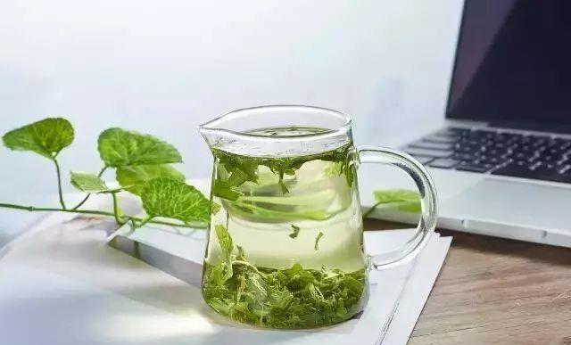 喝什么降糖药效果好 7a0e1f103a7a4ee19a843a0945e4601e.jpeg