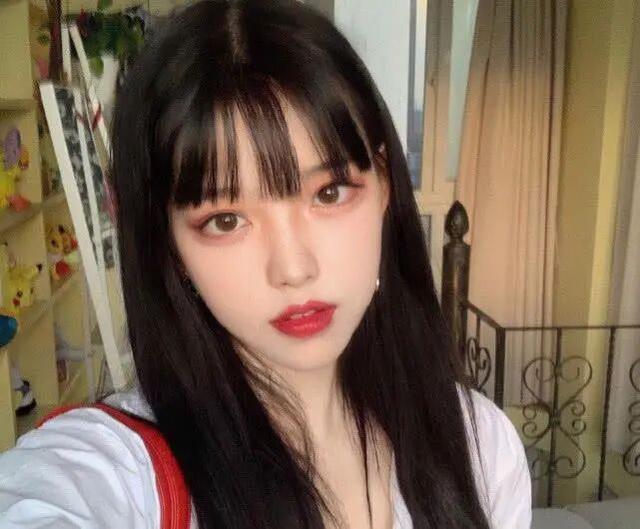 高冷的女生特点 7bc3e5be2b074b0f92671d289016f938.jpeg