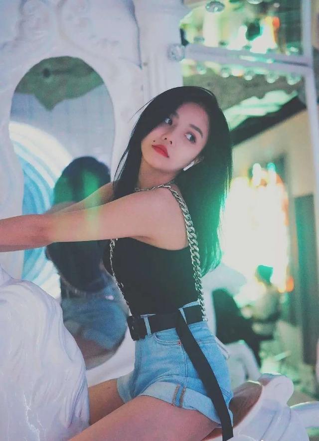 7ef15e96c4984626a7fdc09a02468b9c.jpeg