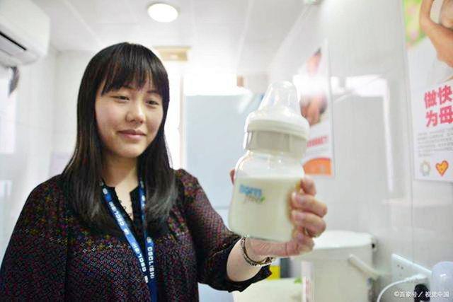 「生理」宝宝这3种“生理现象”提醒你，喝不下讨厌的“厌奶期”来了