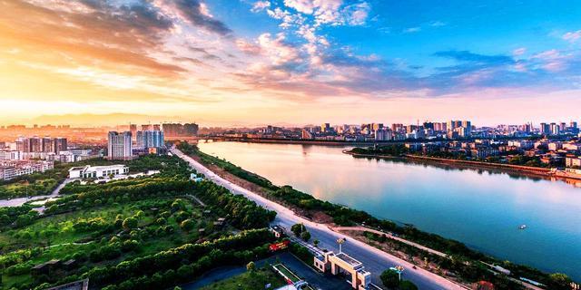 鹰潭gdp_一季度江西GDP增速全国第五 进来看看上饶的排位(2)