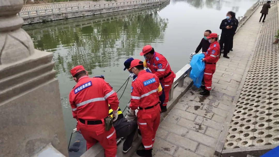 痛心!今晨,一名花季女孩在顺城关公园溺水身亡