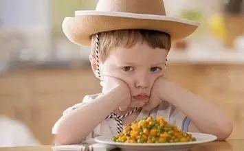 『宝宝』爸妈一定要警惕!影响孩子长个子的行为