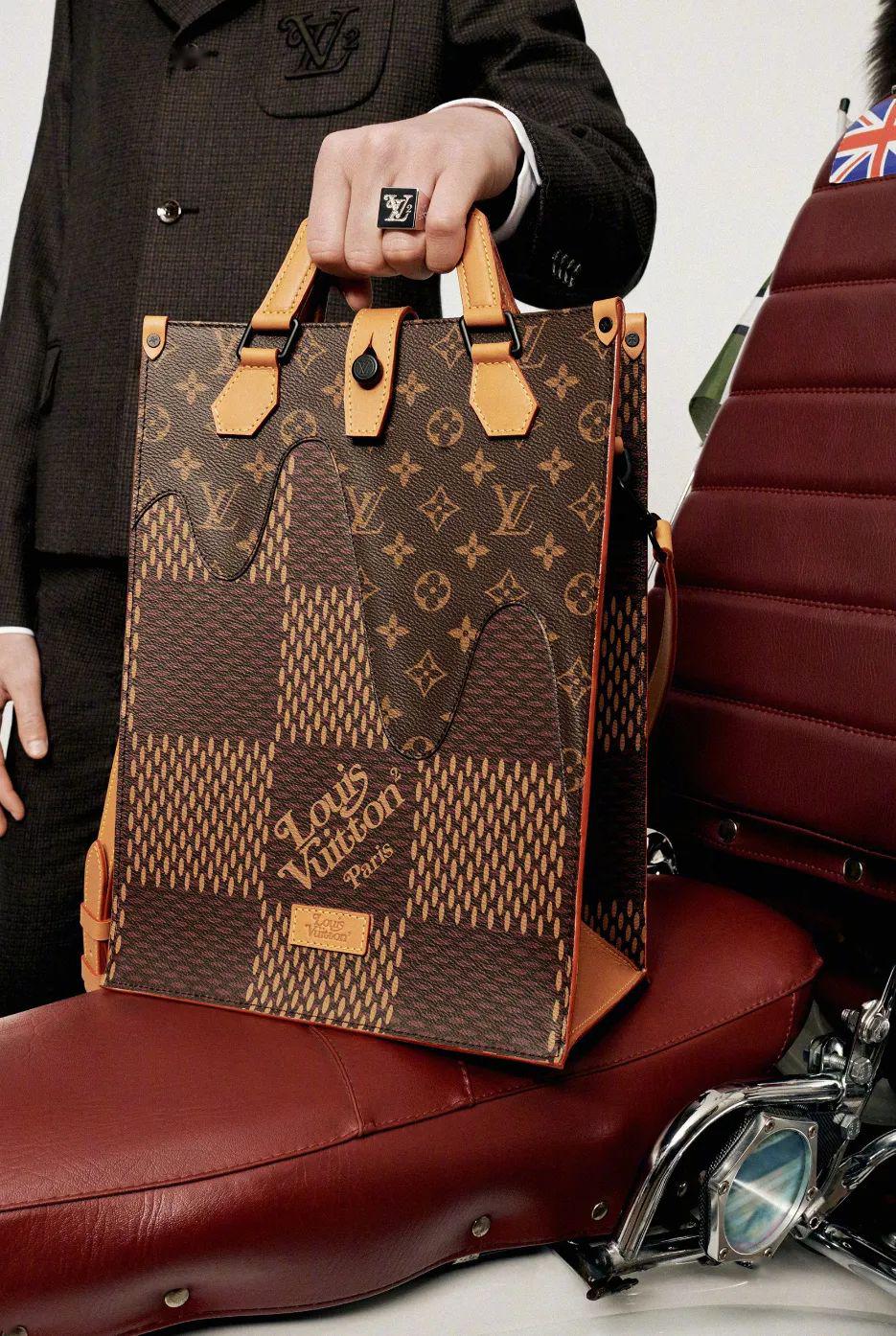 lv联名日本nigo推出lv2!这就是潮牌 奢侈品的完美教科
