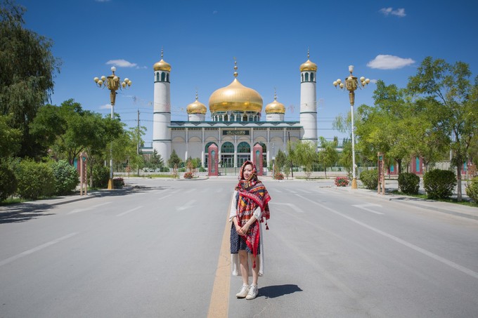 沙漠旅游适合怎么穿搭_沙漠骆驼图片