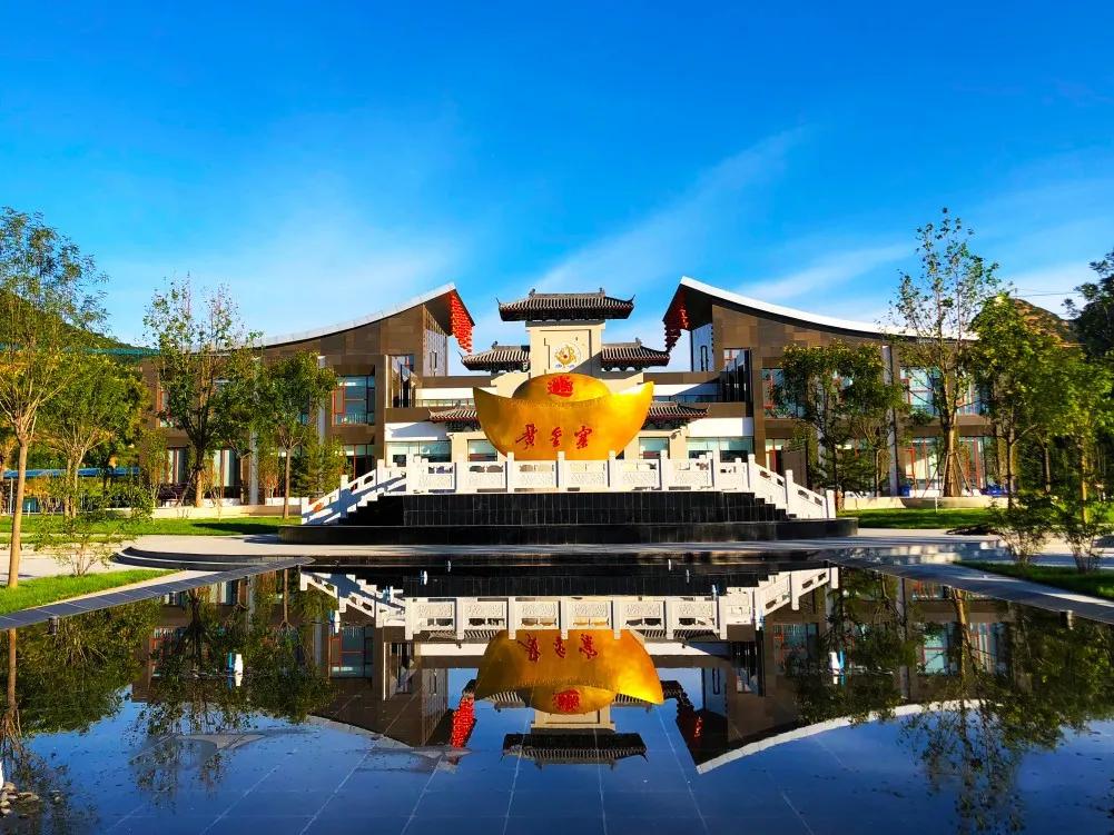 ��ʫ�黭�⡿�����ڻƽ�կ�ķ羰��!