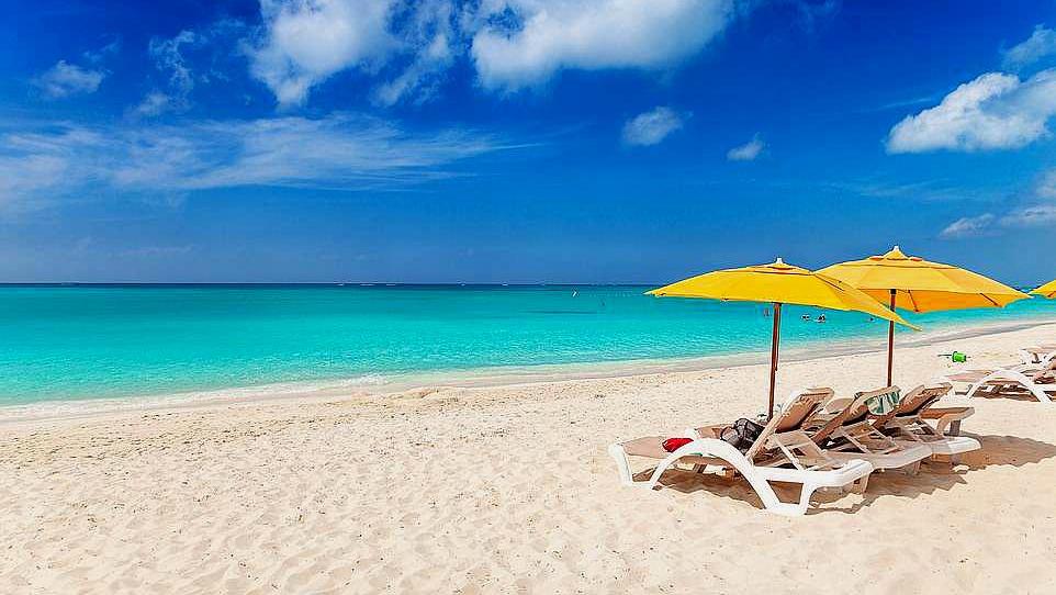 海岛游:盘点世界上10处最佳海滩,唯美景不可辜负!