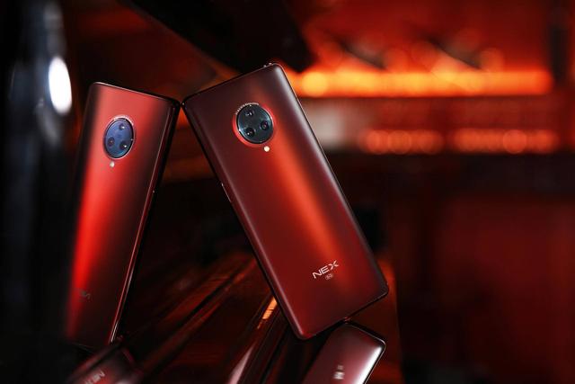 瀑布屏+新配色的超高颜值,上手NEX 3S才真正了解它的美