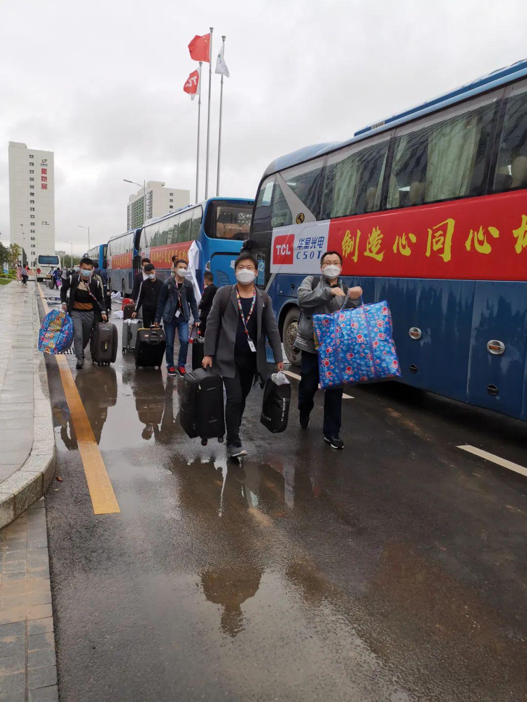 我们是来学习小屏技术的华星印度项目组赴武汉支援者说