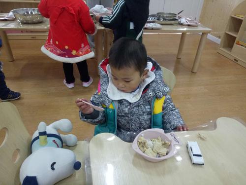 #孩子#2招帮清火，快收走孩子上火吃什么？儿科医生：梨和绿豆没有用