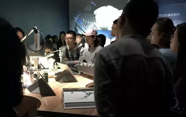 �ع� | ����ű���ض���չ