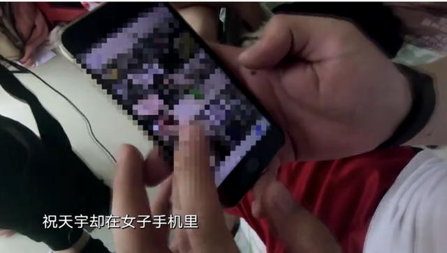 《派出所的故事》里奇葩事多，派出所里拼演技