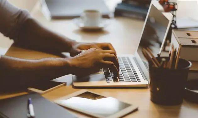 怎么才能让自己静下心来工作 eb9243e74f0c49e2a78bbc40cc018a94.jpeg