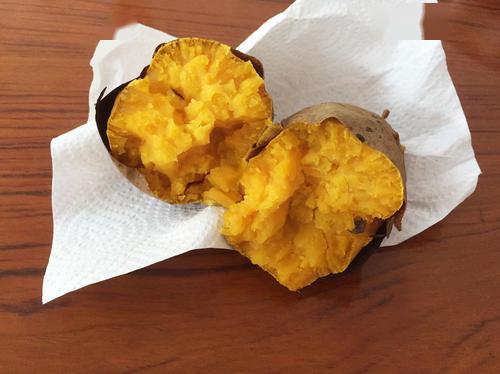 经常吃高脂肪食物，会加速血管老化，营养师推荐吃三种食物抗衰老