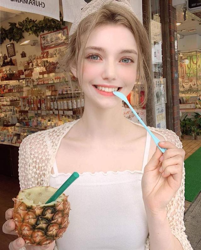 德国「妖精系美少女」,美得太不真实了_chloe