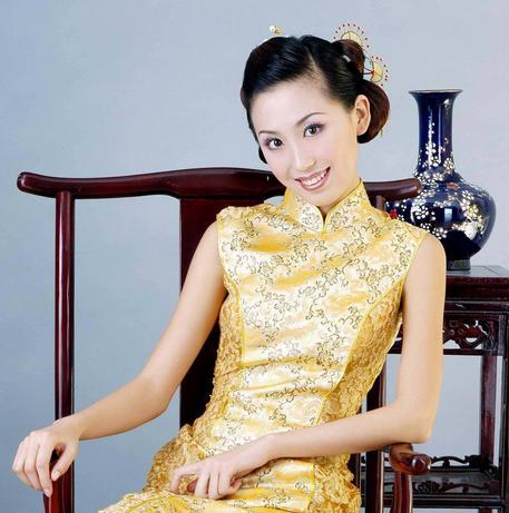 最有福气的女人打扮 10fbdc4dae3648e8a20d72015cabc255.jpeg