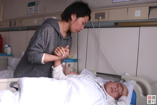 「黄振林」不让妈妈伤心13岁白血病少年腰穿剧疼不落泪：我要忍着不哭
