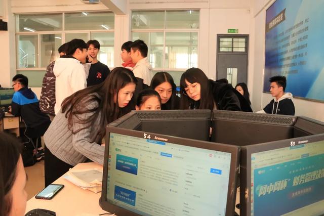志愿■学考也能读本科大学！羡慕！专本直通车