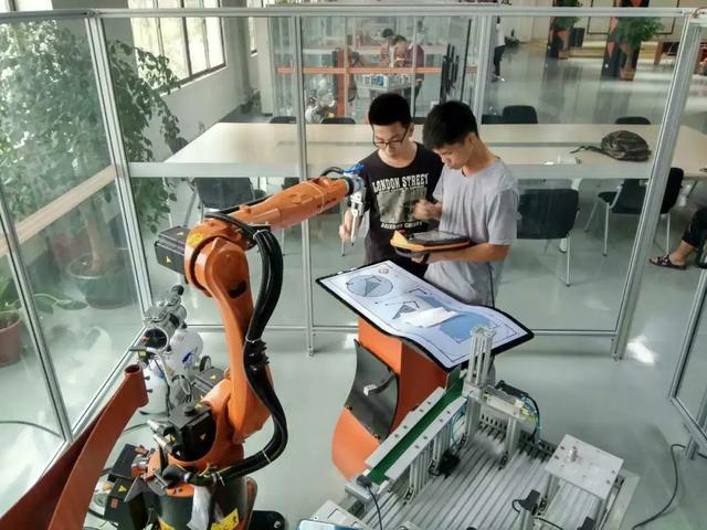 志愿■学考也能读本科大学！羡慕！专本直通车