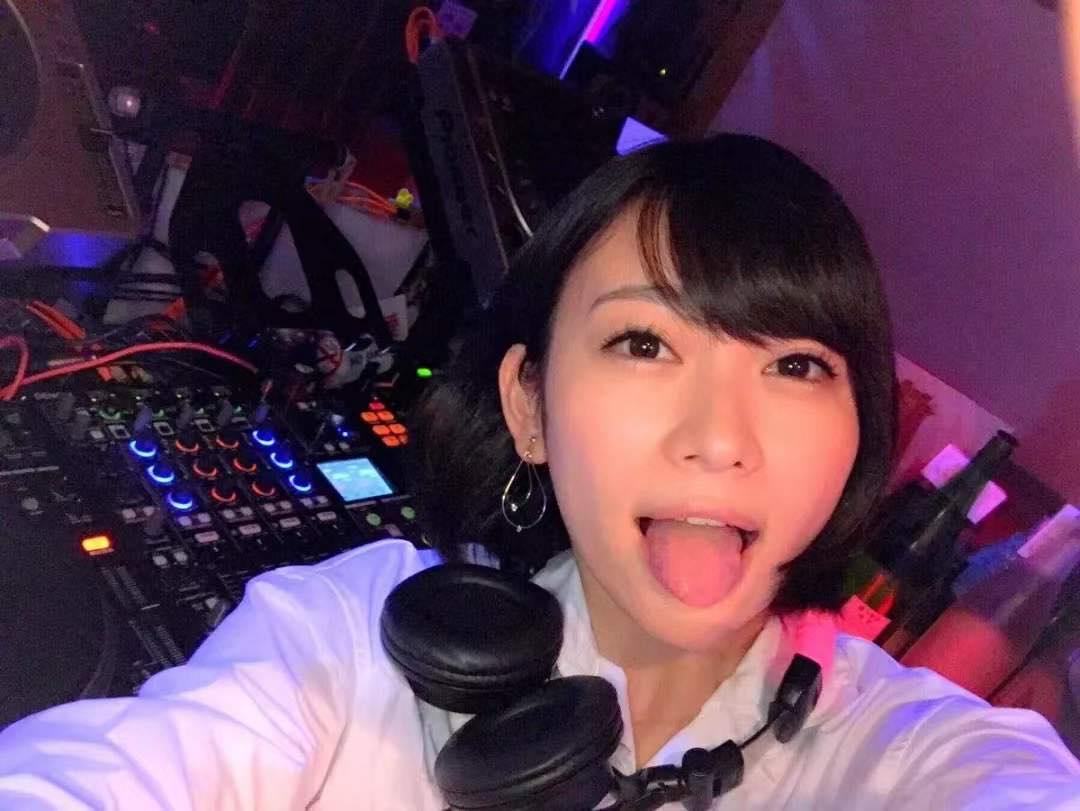 dj soda好事将近?这些"857"女神你更值得拥有!_peggy