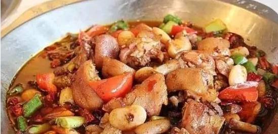 最简单的家常卤猪蹄 4ce014e0f15547898d54fdce619f3909.jpeg