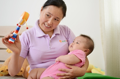 「孩子」小心误了事，提醒：这5大信号要注意孩子积食当做“吃撑”治
