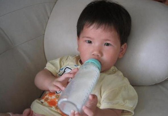 垃圾■却比泡面更垃圾,没买过的真明智提醒家长:这3种东西看似健康