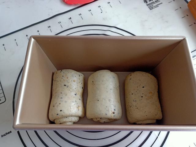 在家怎么做面包发面又快又好 9fe613a8d14f4d4cae1cc6fe07b6b943.jpeg