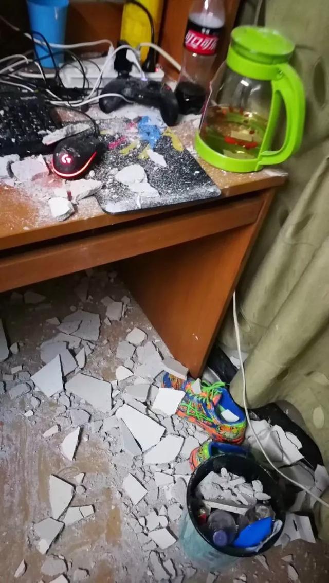 『对比』全国大学最差宿舍和最好宿舍对比!人与人的差距怎么就这么大呢?