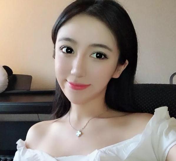 人气主播排行_全网主播人气排行:冠亚军宝座无可撼动,集梦会长撑起户外排面(2)