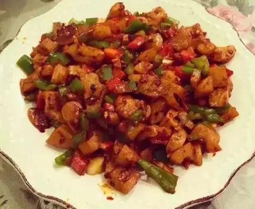 炒什么菜用花椒大料水 dee7eecd89074e45bb59871759c906d8.jpeg