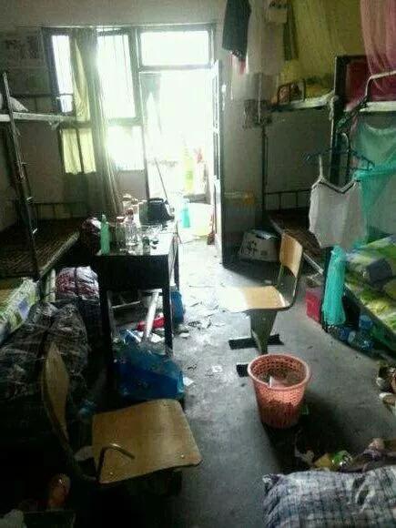 『对比』全国大学最差宿舍和最好宿舍对比!人与人的差距怎么就这么大呢?