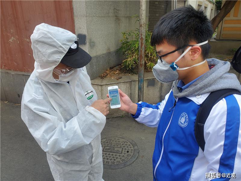 「文庙」欢迎归来！成都石室中学文庙校区高三年级学生返校！石室人