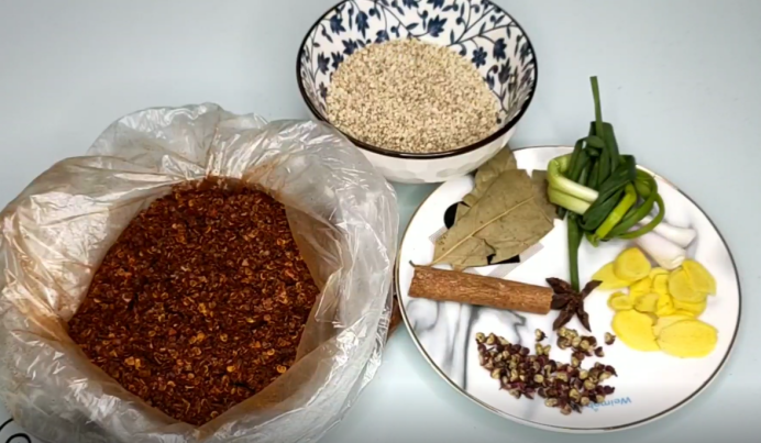 0374fc2fb9504cbe802a06b423a31f45.png