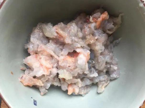 猪肉丸子馅怎么调又鲜又嫩 04788ac65af64ff299290d9a83c86478.jpeg