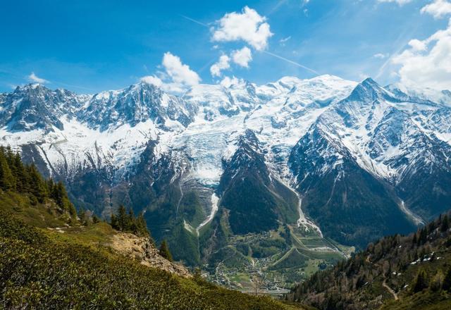 世界上著名的十大山脉 13842da737bd4b009fab5b64c4379646.jpeg