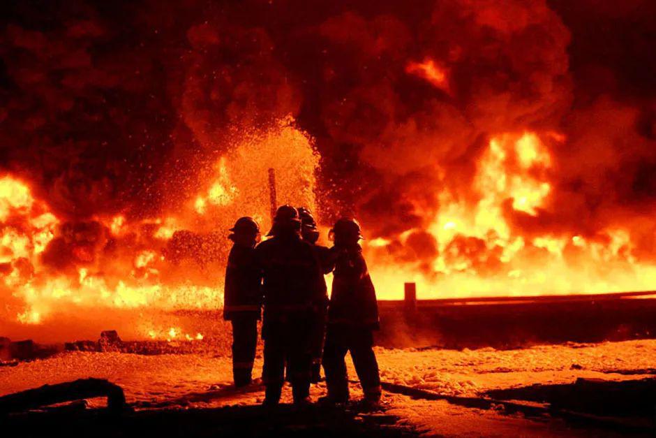 7·16大连输油管道爆炸事故