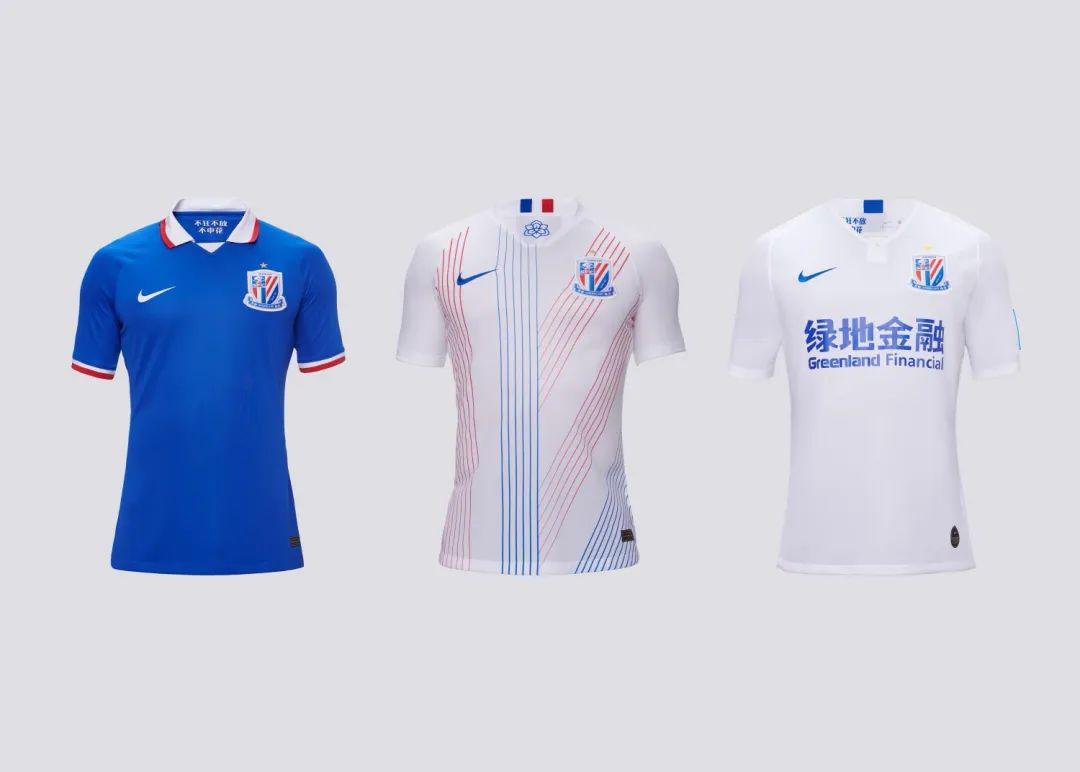耐克推出上海绿地申花队限量球衣套装礼盒