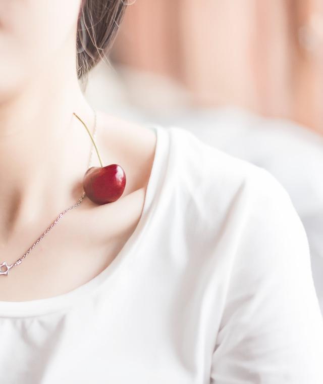 #蕾蕾#若早于这个年纪，恐怕很难再长高了女孩的月经初潮