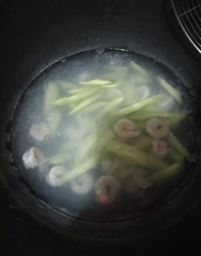 7cc761bab77d447ba963c8ab0a706d04.jpeg