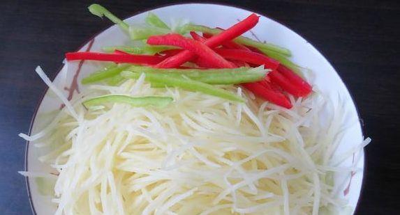 炒土豆丝用白醋行吗 93bfc47a3e5844cd85421c769478091e.jpeg