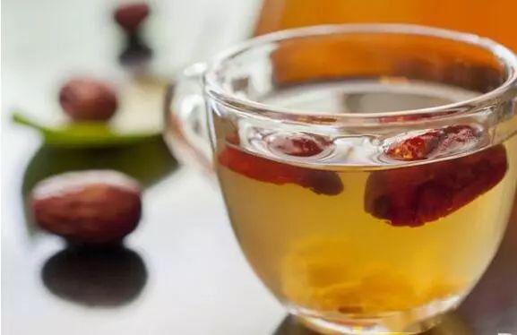 气血不足的人喝什么茶之桂圆红茶