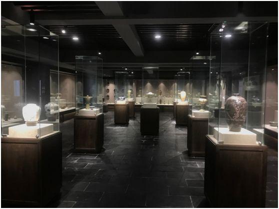 老金直播间卖陶瓷吗 20e5f2ef5dbe47789e138ca02cb352bb.jpeg