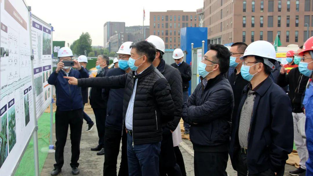 追思奋进一大波工地消息让你热血沸腾