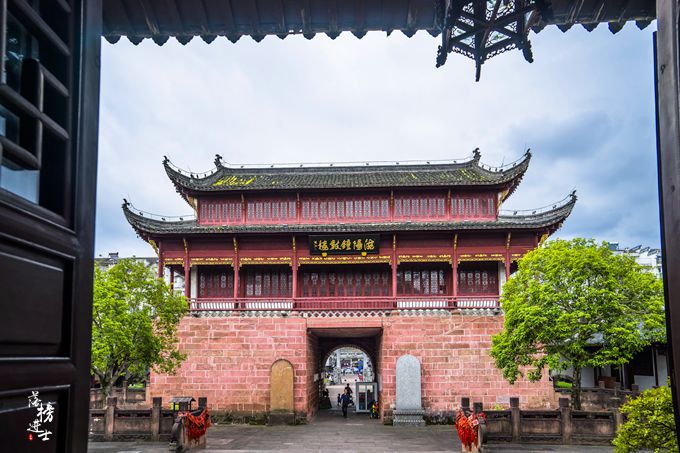 黄山脚下有一座“中国第一状元县”,一个县就出了19位状元 黄山脚下有一座“中国第一状元县”,一个县就出了19位状元