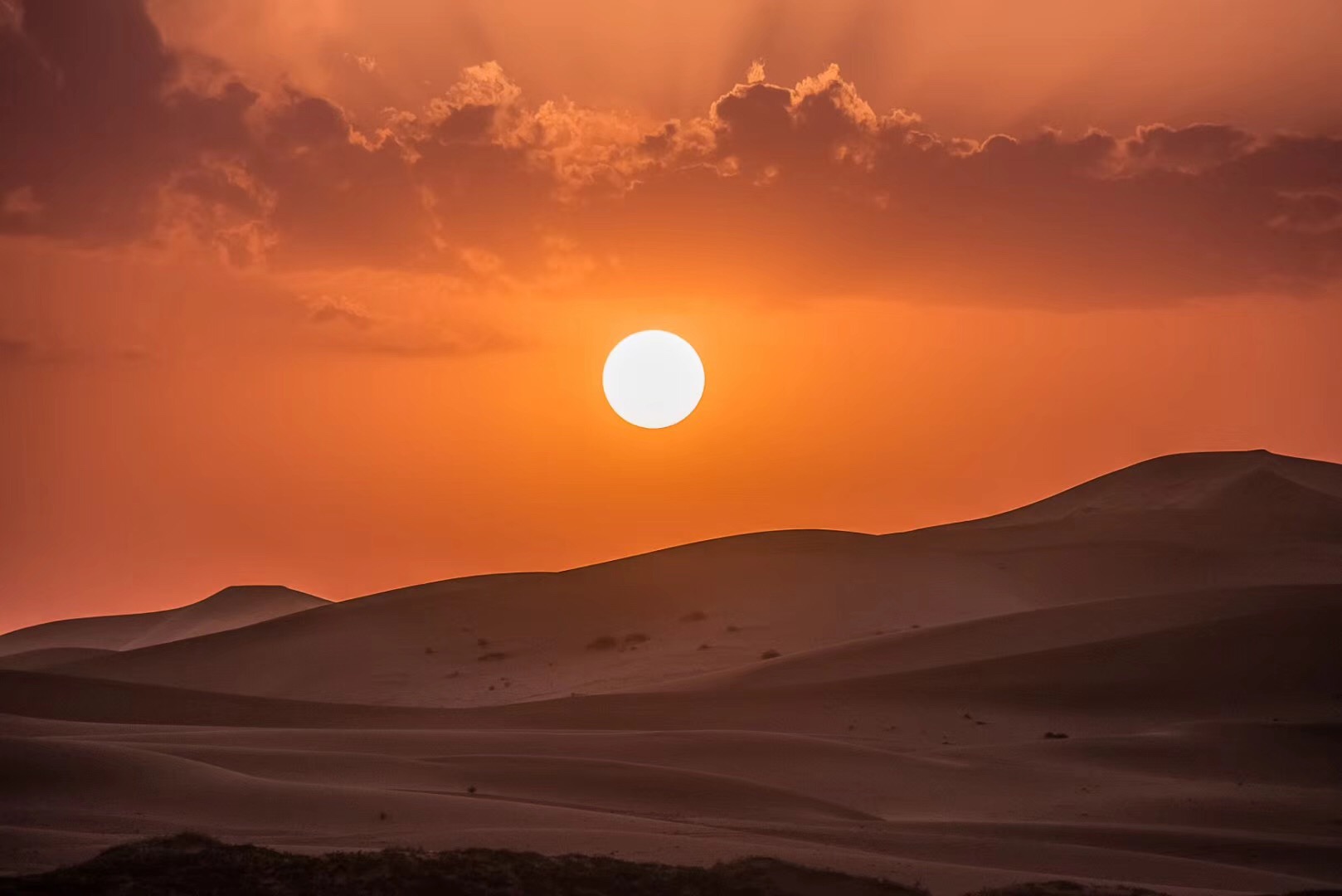 唯美沙漠夕阳风景图片_自然风景_高清素材-图行天下素材网