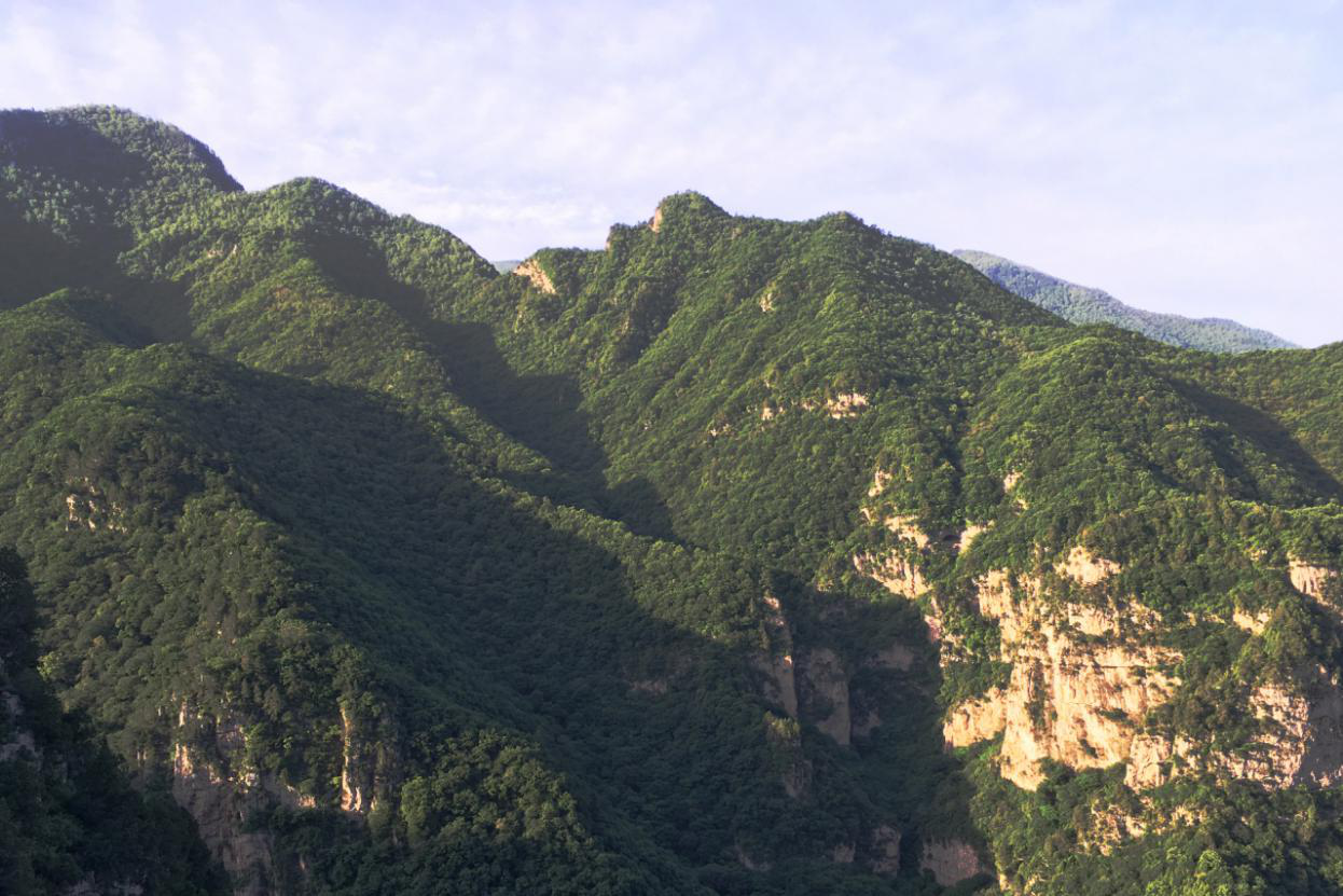 原创畅游藏匿在太岳山脉深处的"绵山(黄河长城畅想之十一)