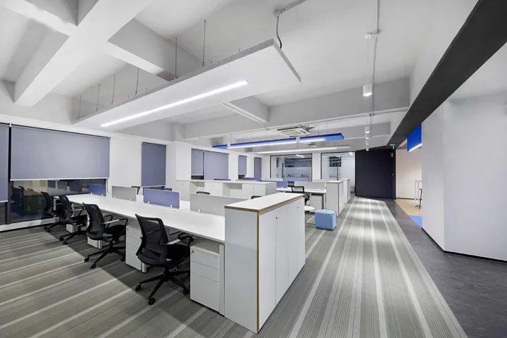 最新时尚办公设计 c431e743cd204913bb73c9a81dae0866.jpeg