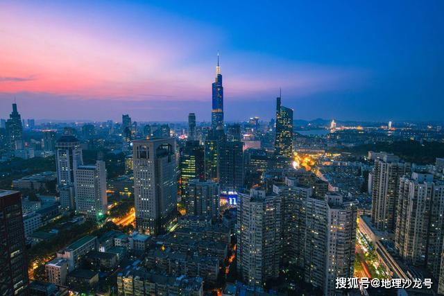 上海2020年gdp人均_2020年上海进博会图片
